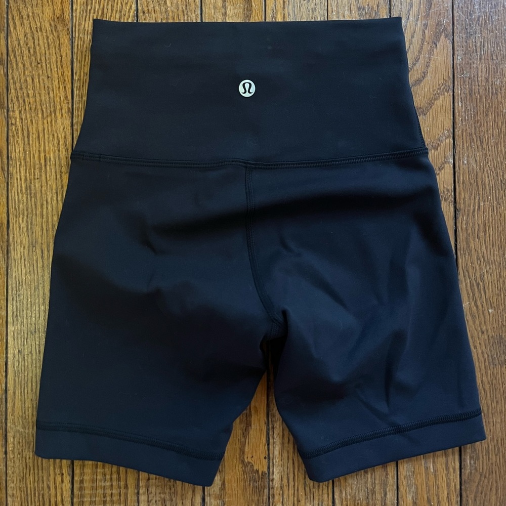 Lululemon Wonder Train High Rise Short 6”
